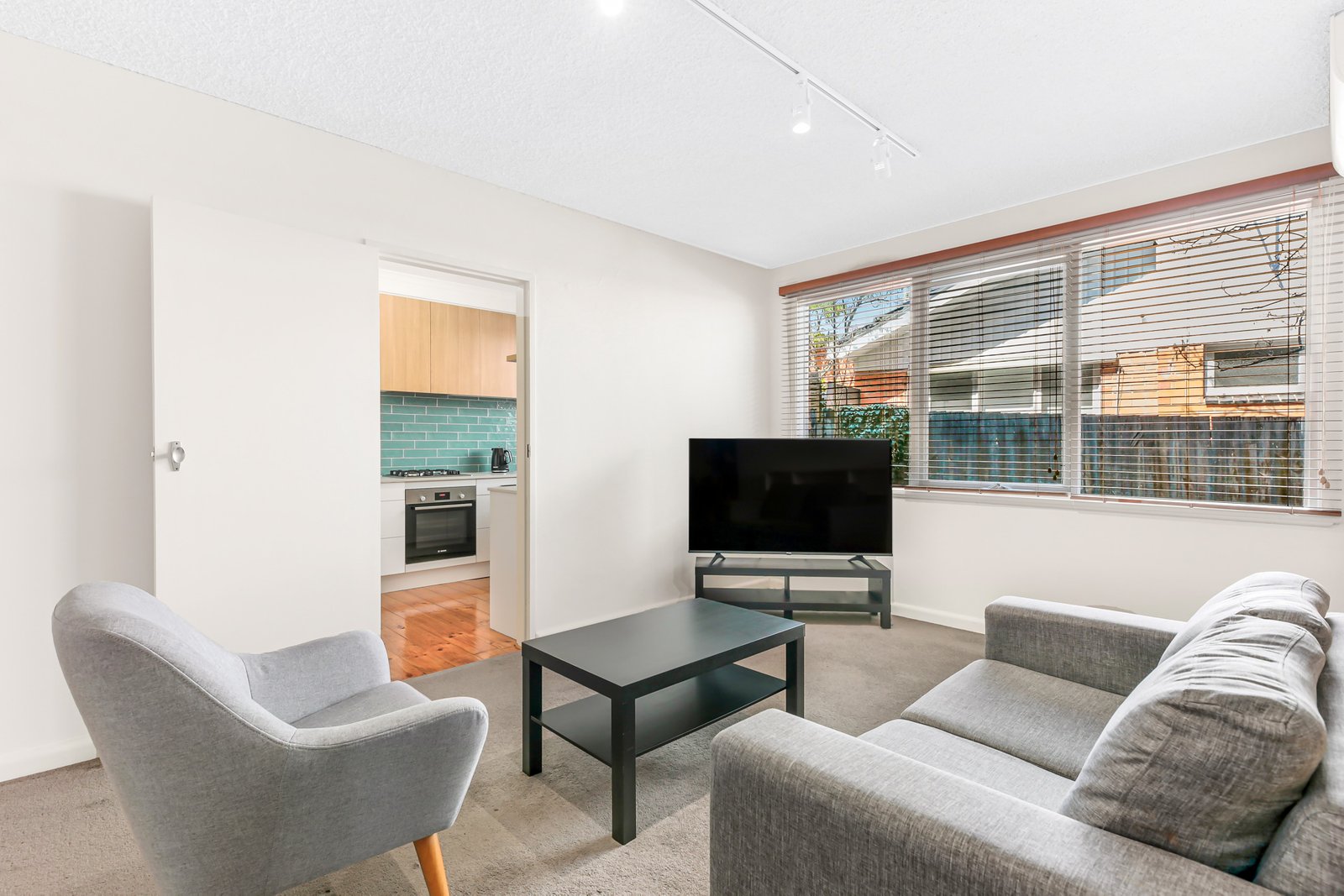 Gallery: 4/9 Osborne Avenue