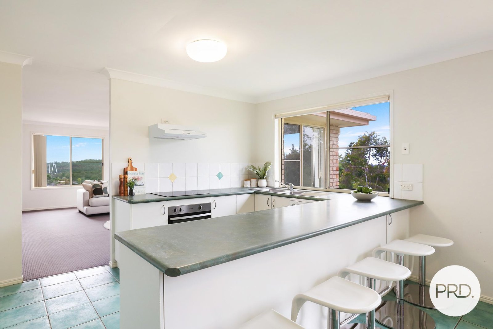 49 Palmerston Drive OXENFORD 6