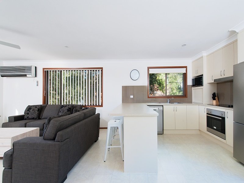 49 Pantowora Street CORLETTE 11