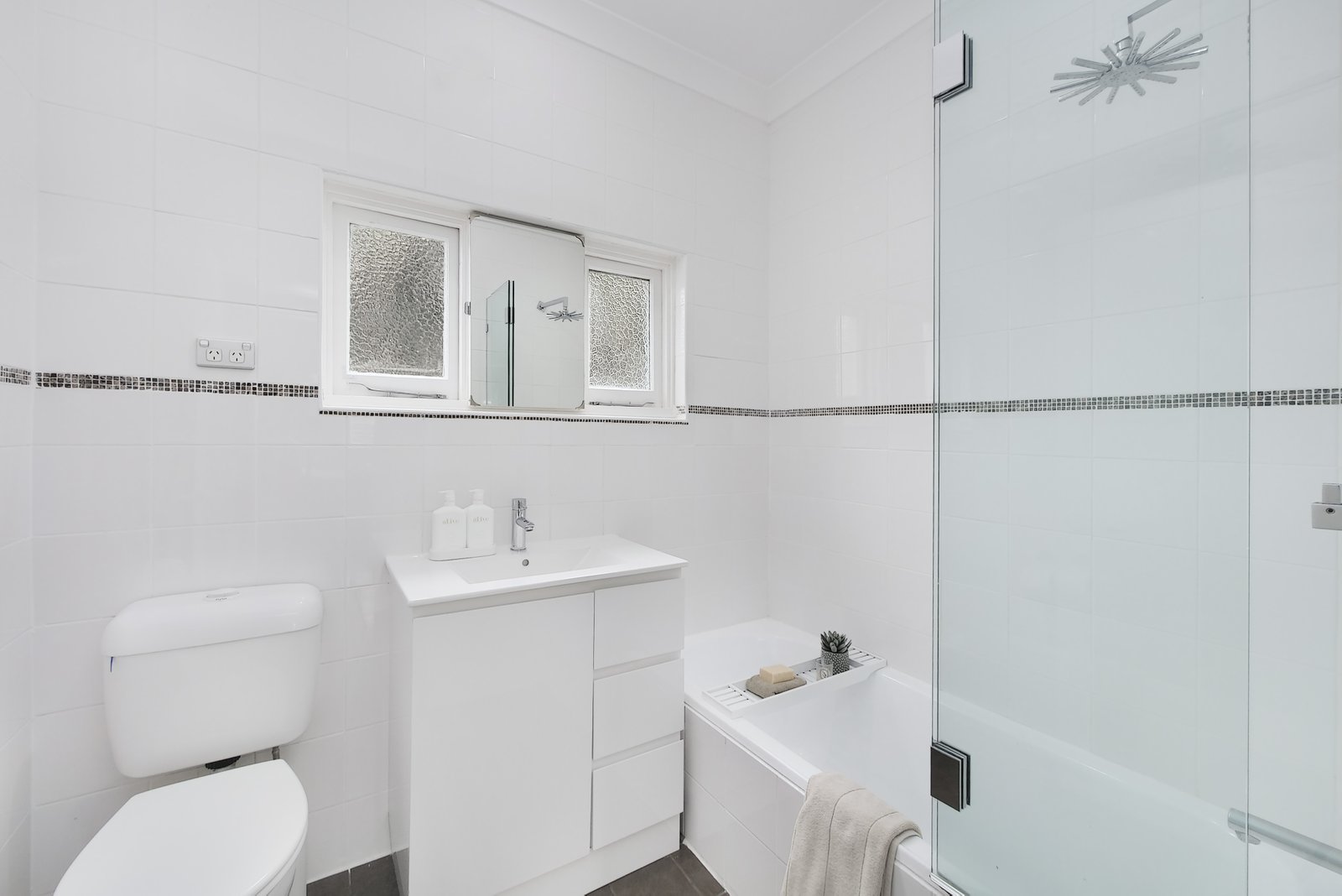 49 Parer Street MAROUBRA 10