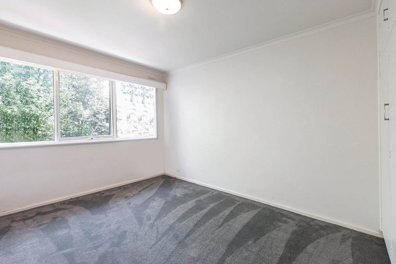 Real Estate and Property in 4/9 Parton Court, Carnegie, VIC