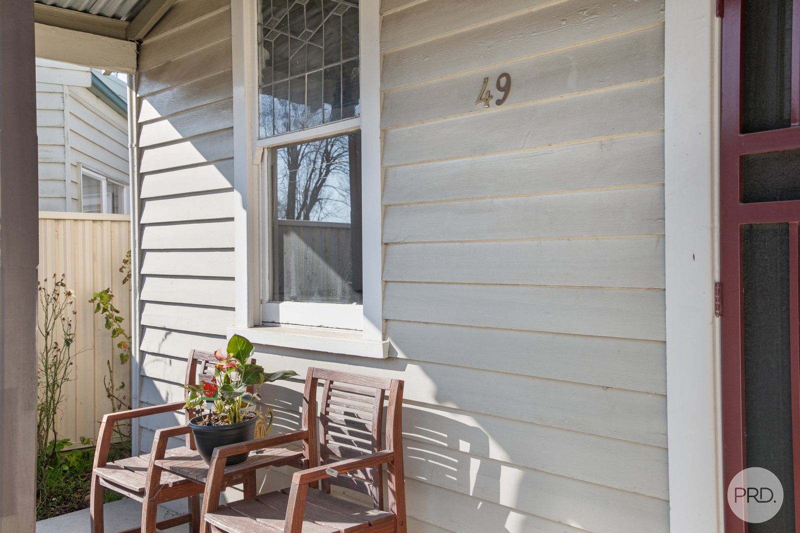 49 Peel Street South GOLDEN POINT 2