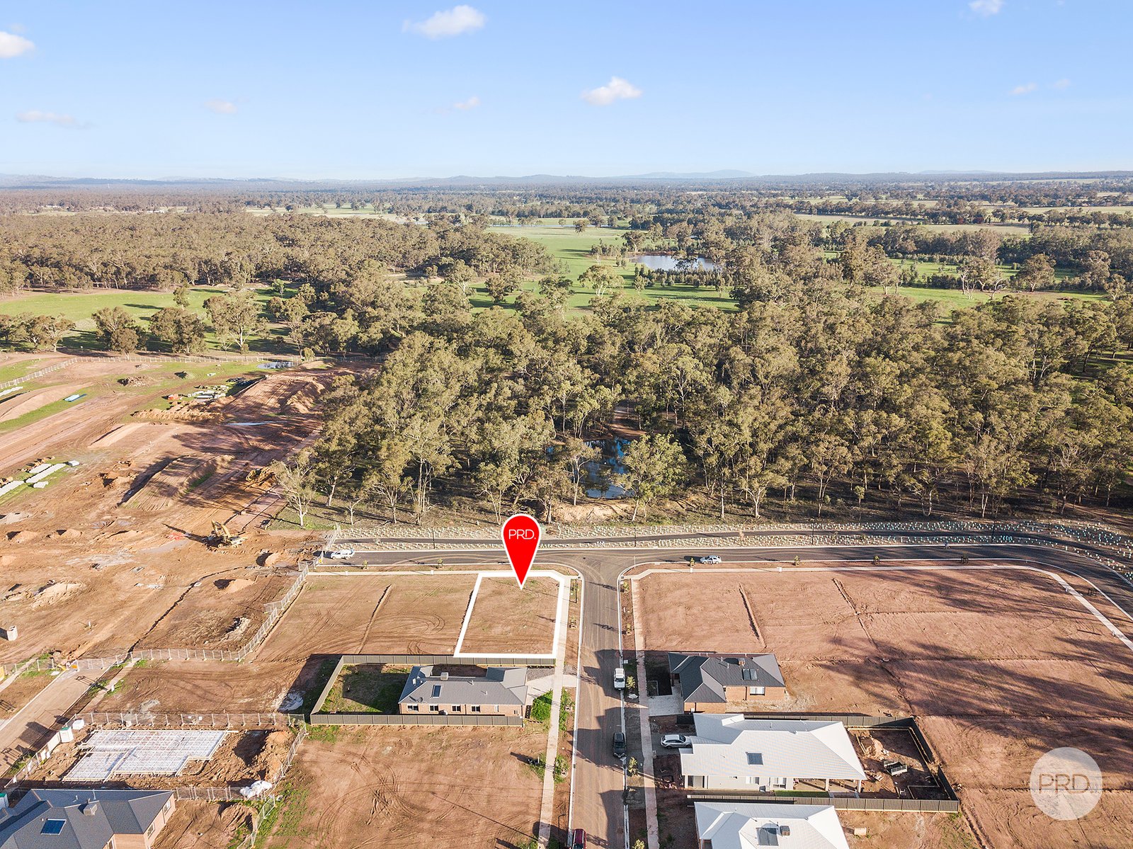 49 Pembroke Drive MARONG 2