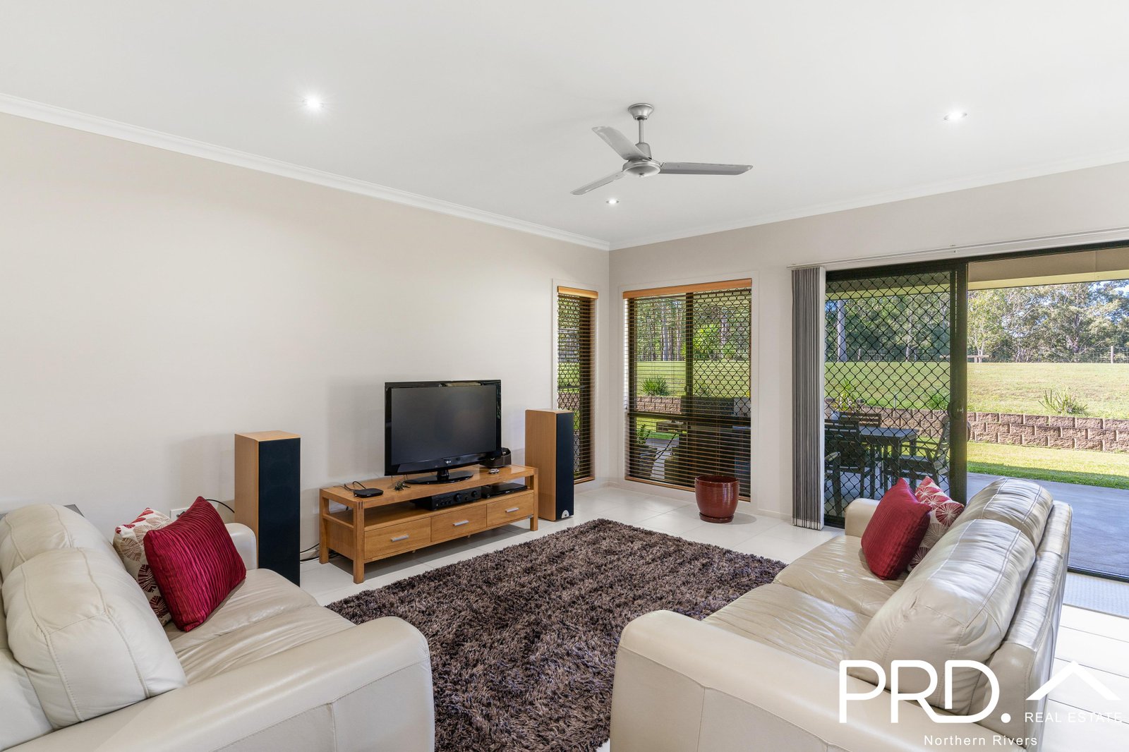 49 Pennefather Close YORKLEA 14