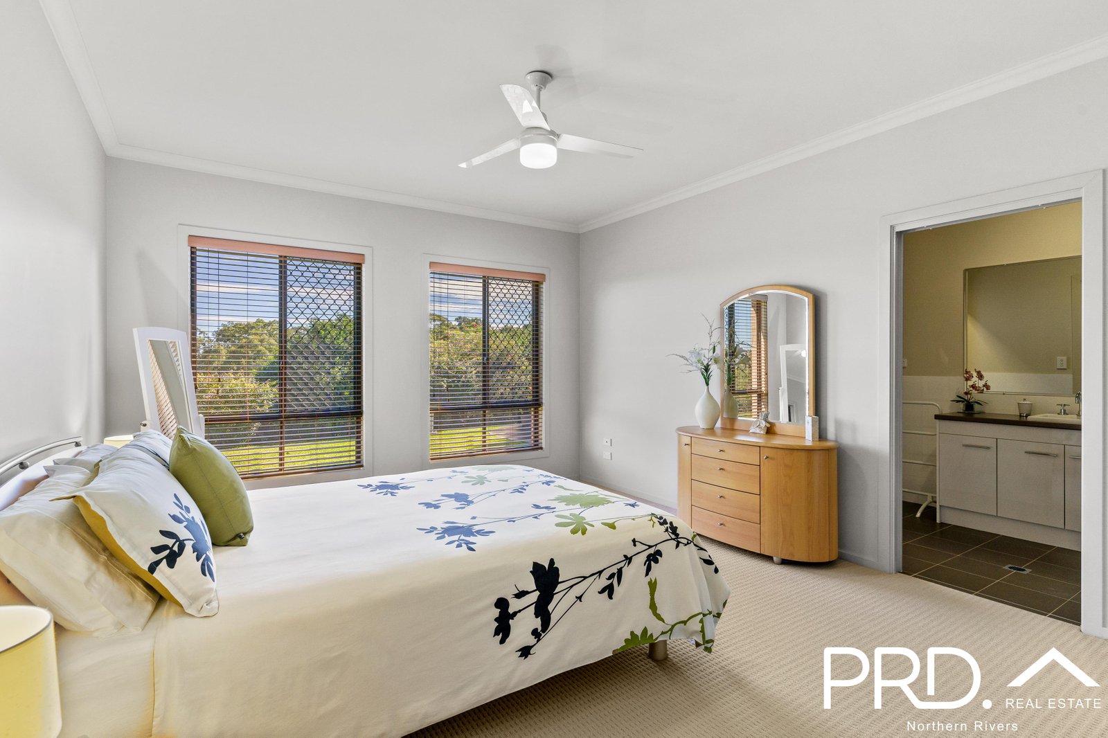 49 Pennefather Close YORKLEA 15