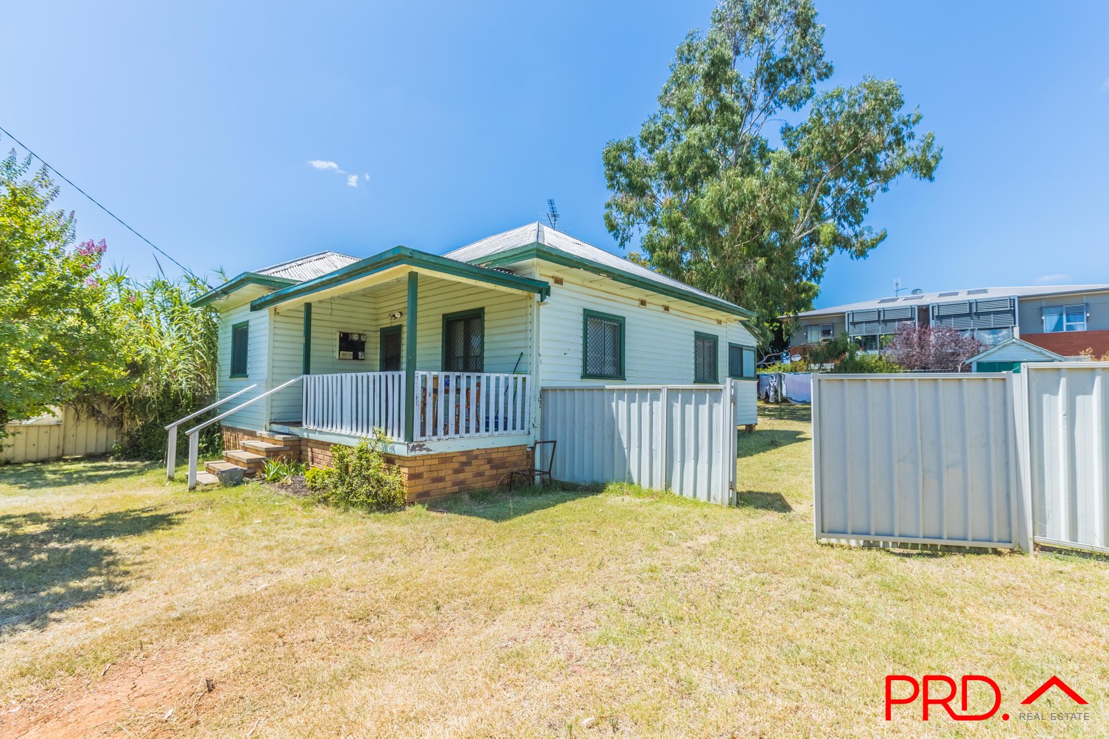49 Petra Avenue TAMWORTH 1