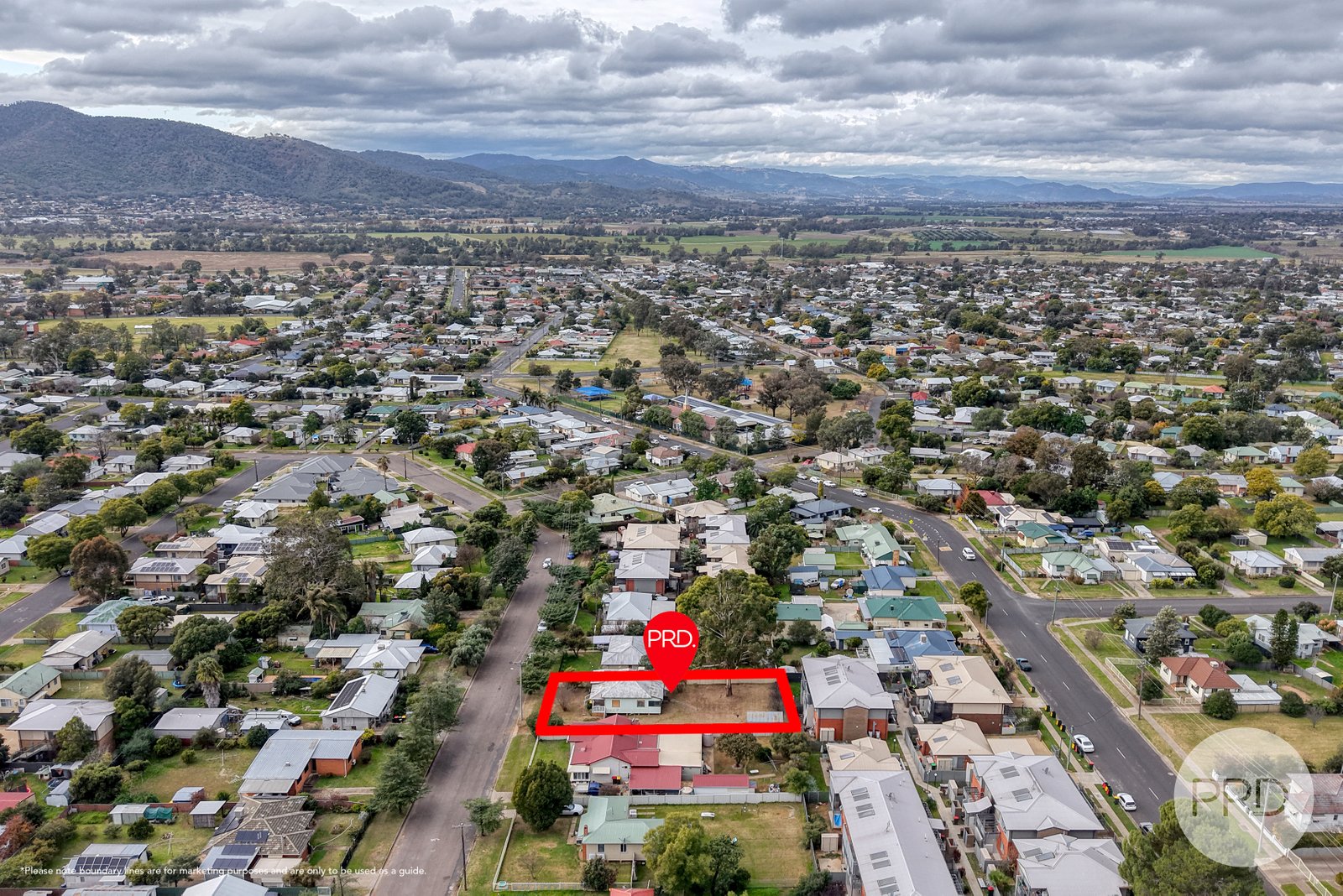 49 Petra Avenue TAMWORTH 14