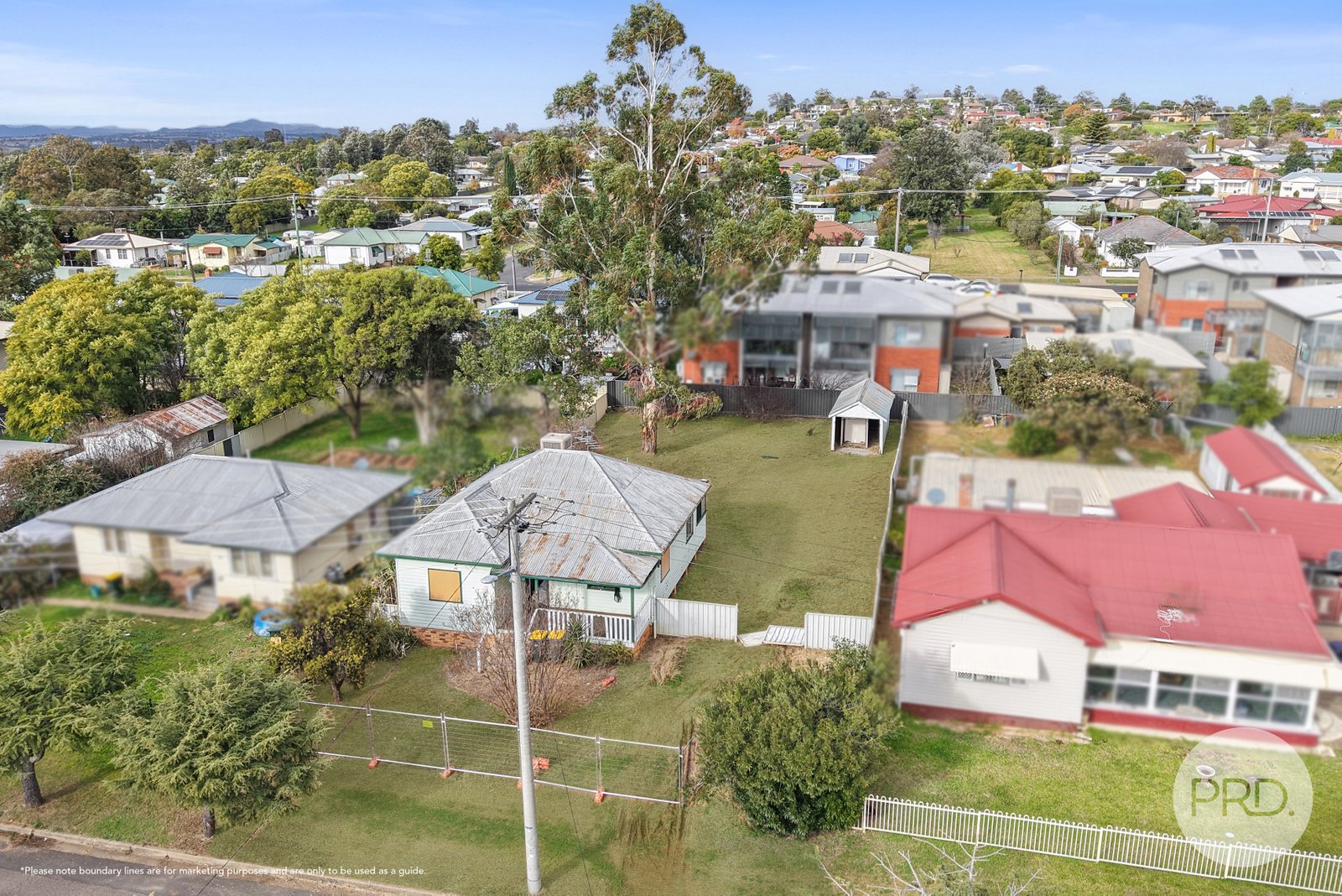 49 Petra Avenue TAMWORTH 4
