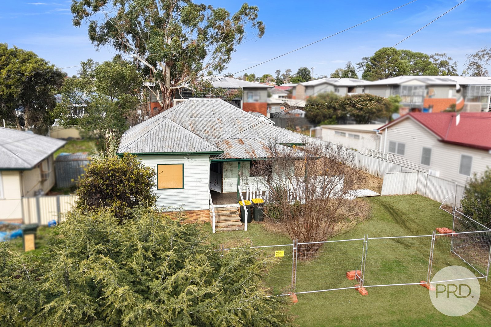49 Petra Avenue TAMWORTH 5
