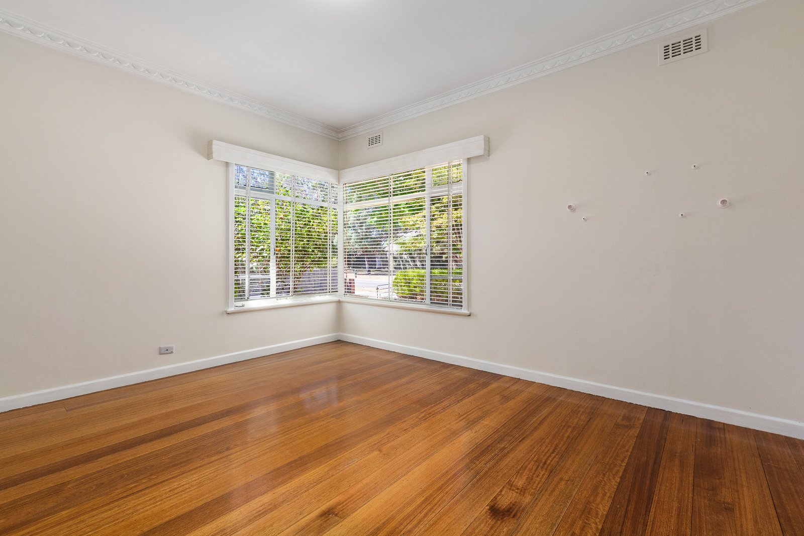 Gallery: 49 Plantation Avenue