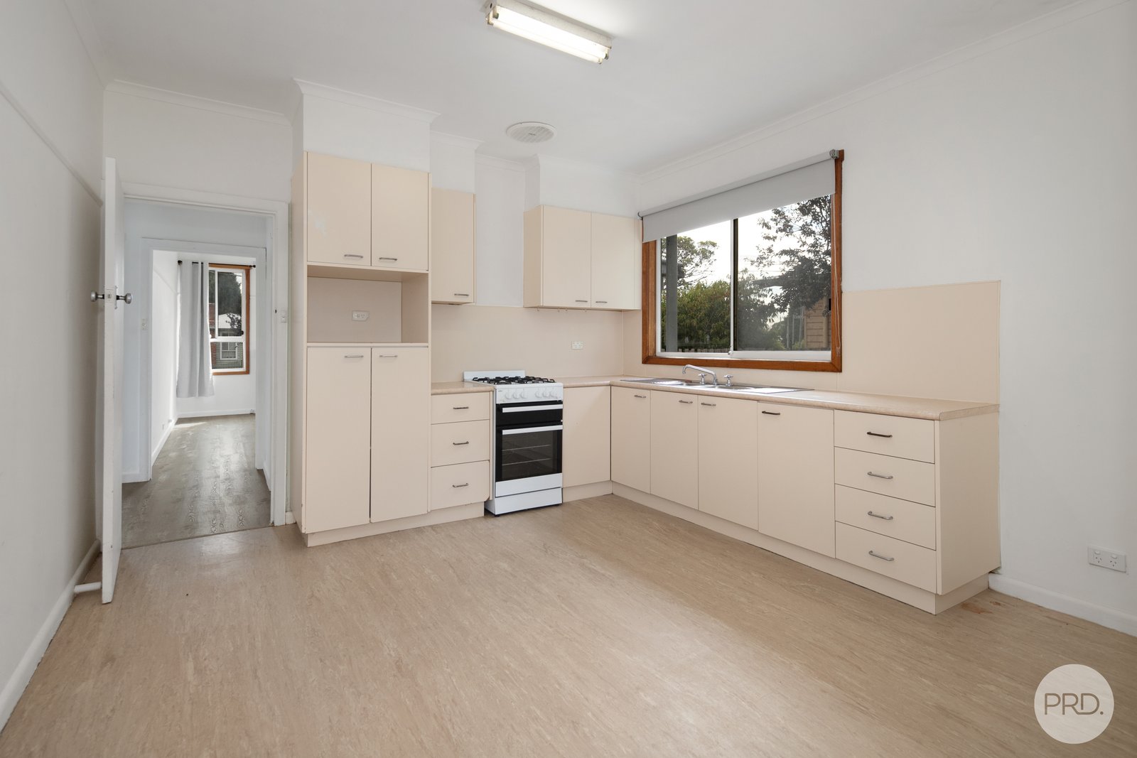 49 Primrose Street WENDOUREE 3