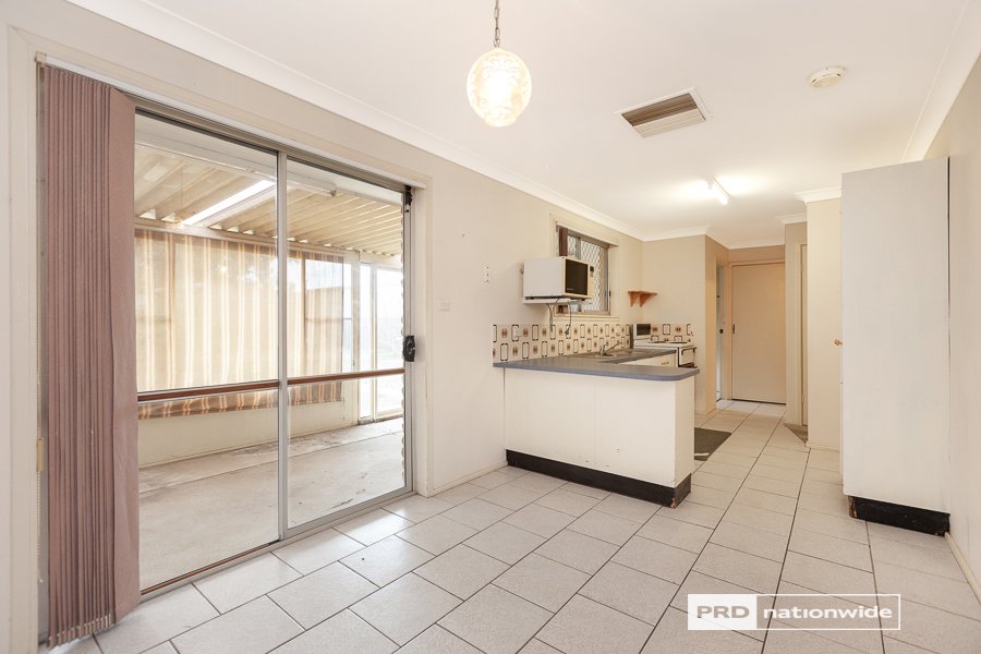 49 Quinn Street TAMWORTH 5