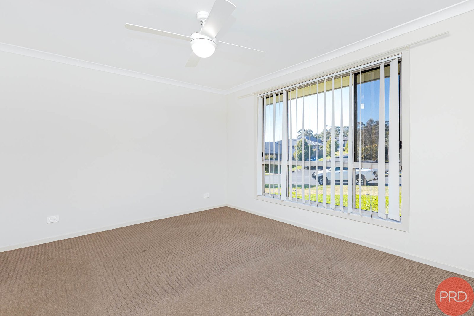 49 Radiant Avenue LARGS 10