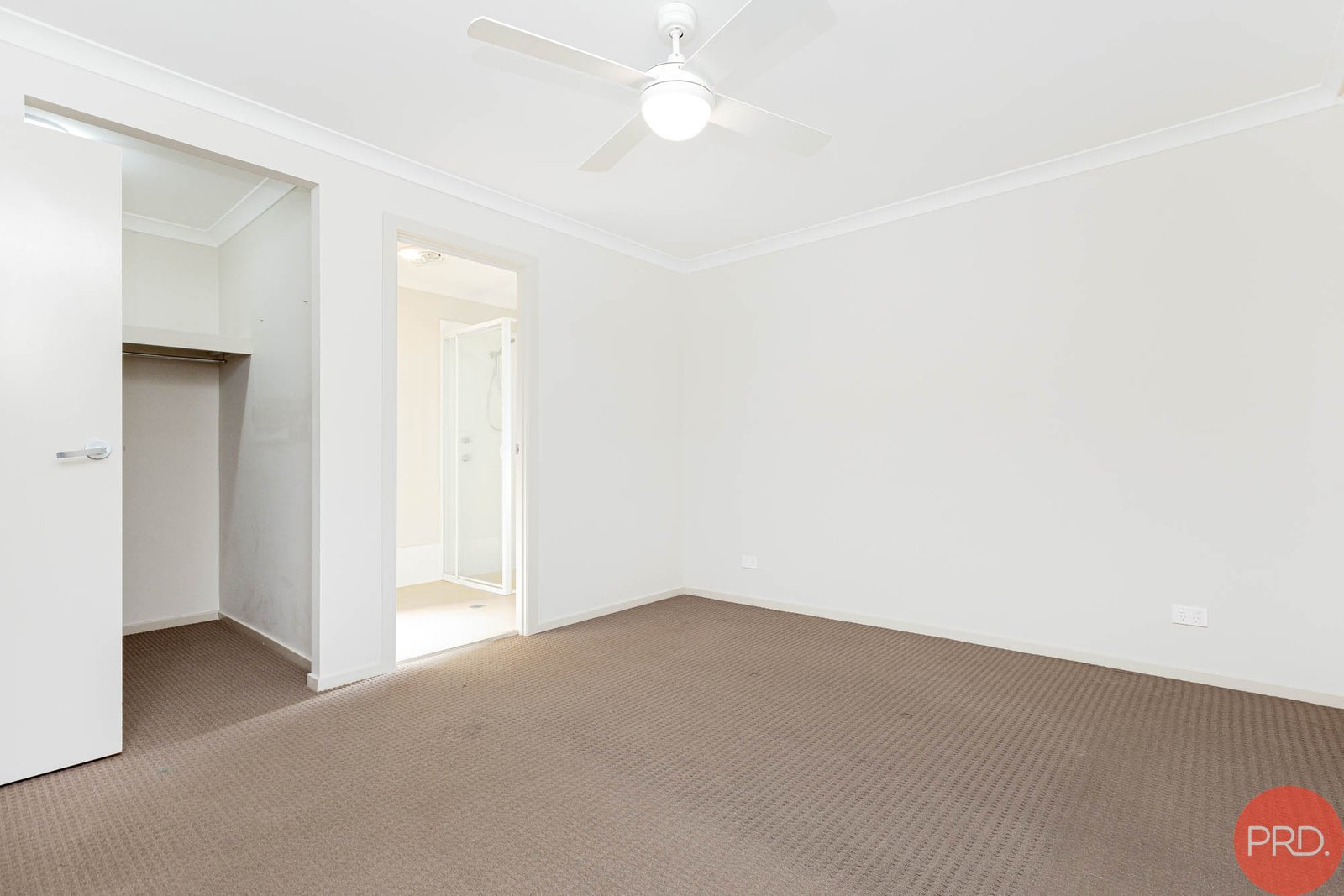 49 Radiant Avenue LARGS 11