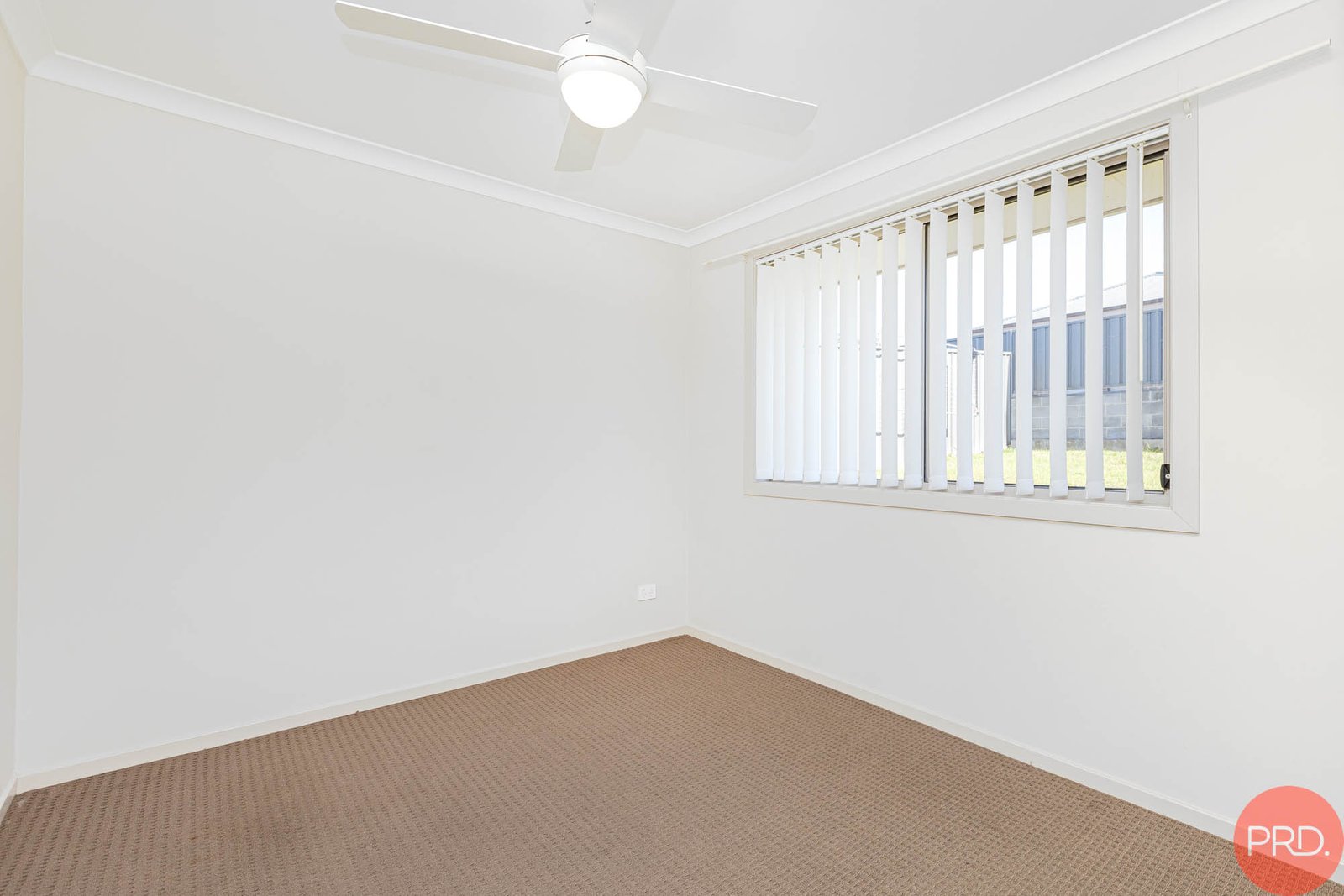 49 Radiant Avenue LARGS 17