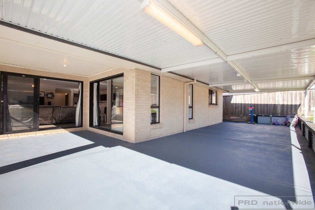 49 Redgum Circuit ABERGLASSLYN 13