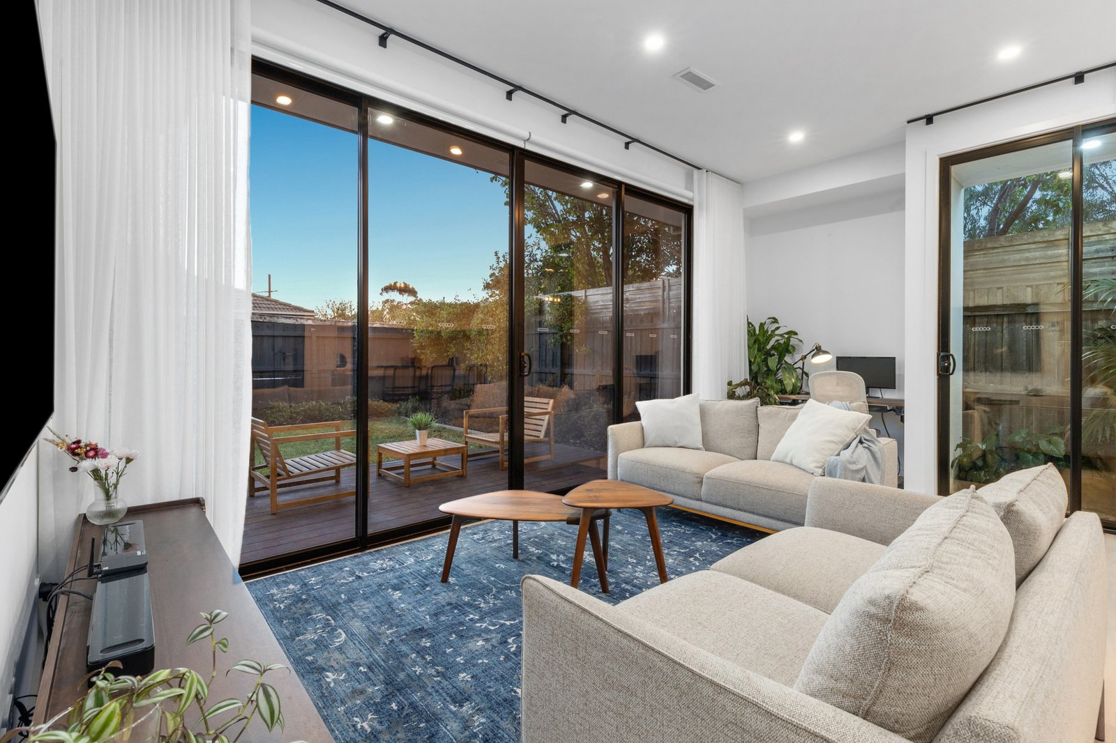 Gallery: 4/9 Reid Street