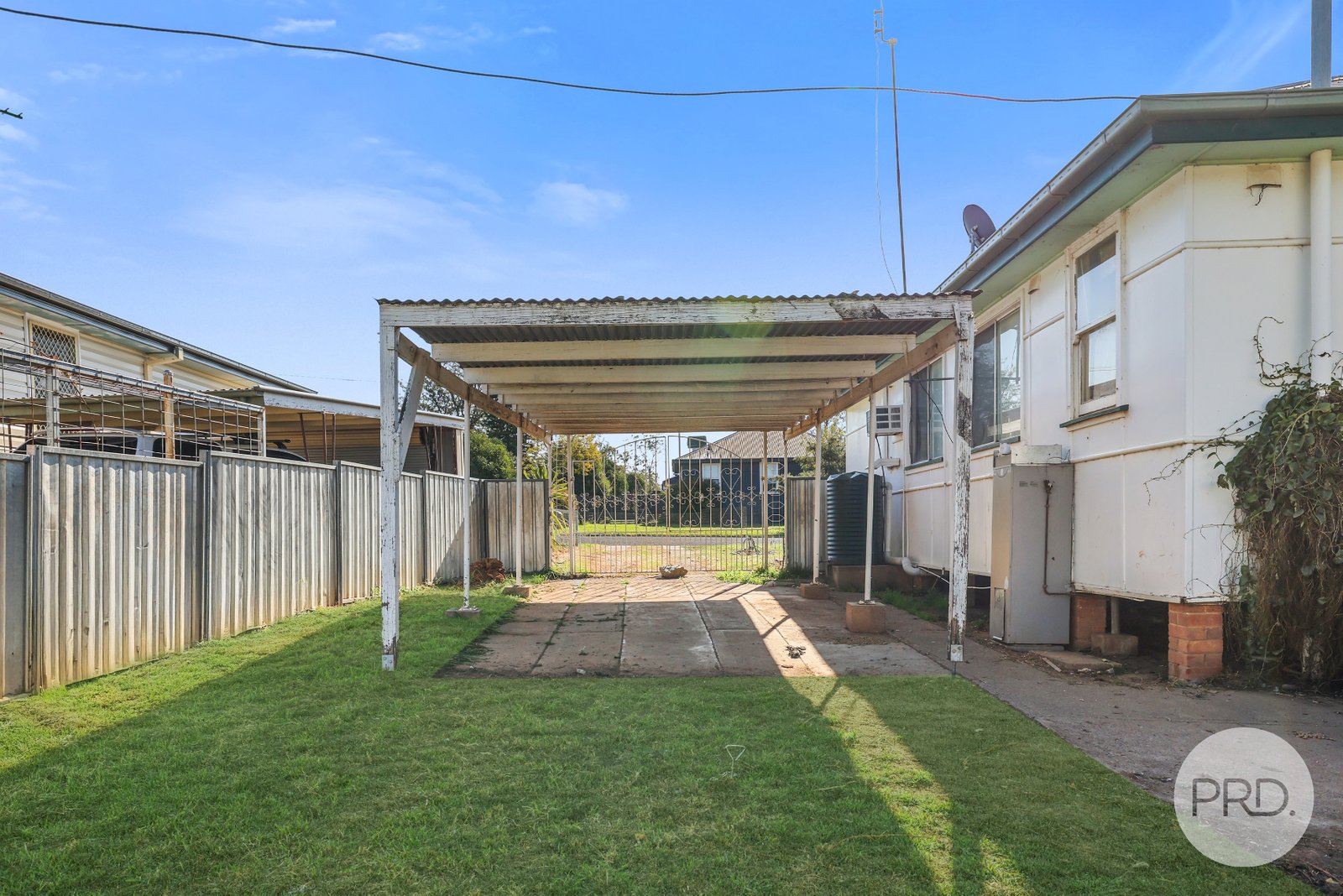 49 Robert Street TAMWORTH 15