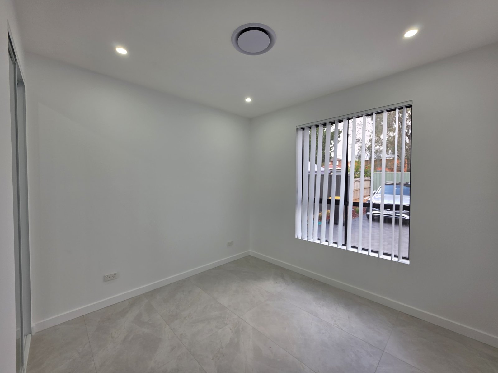 4/9 Simpson Avenue CASULA 8