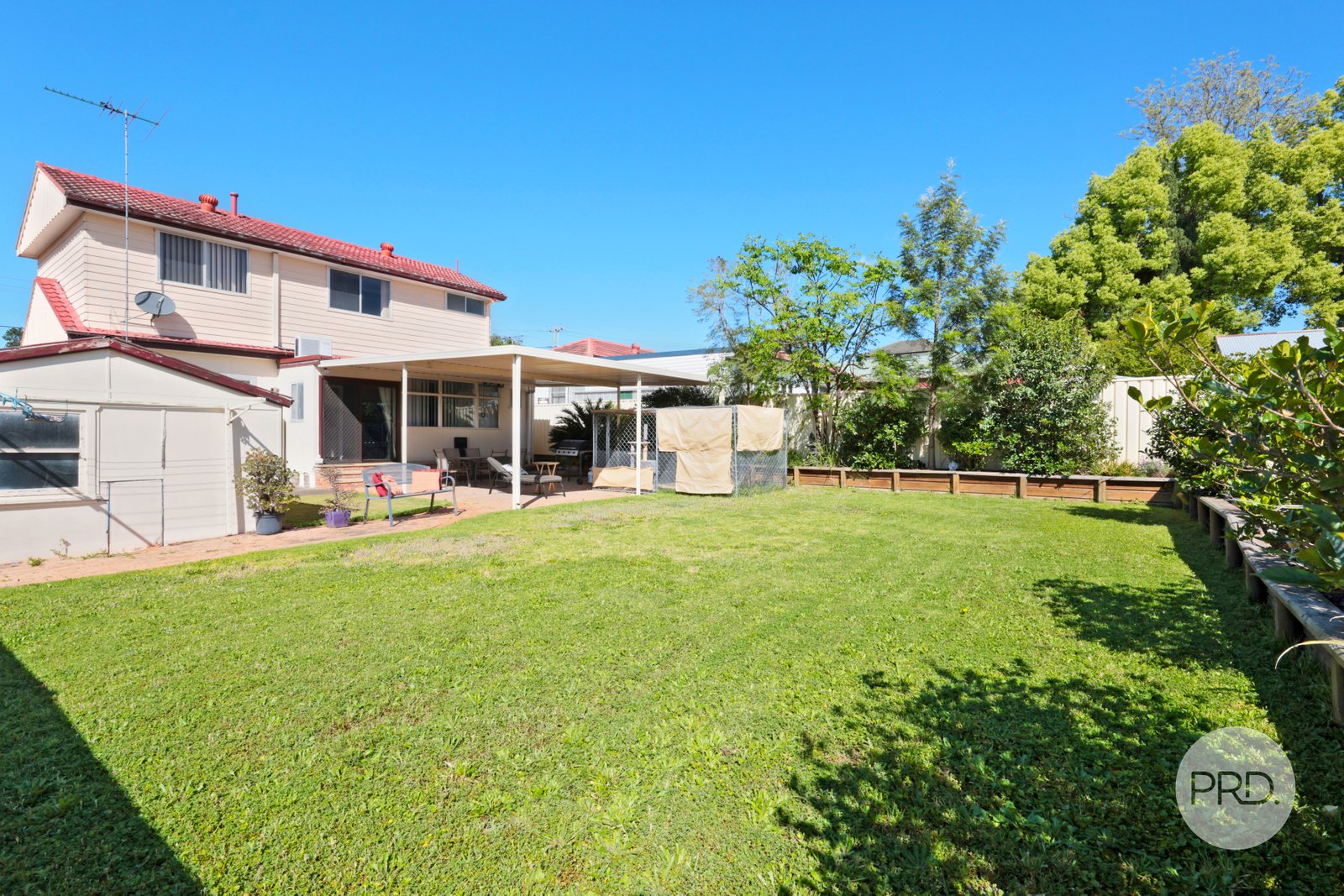 49 Smith Street KINGSWOOD 11