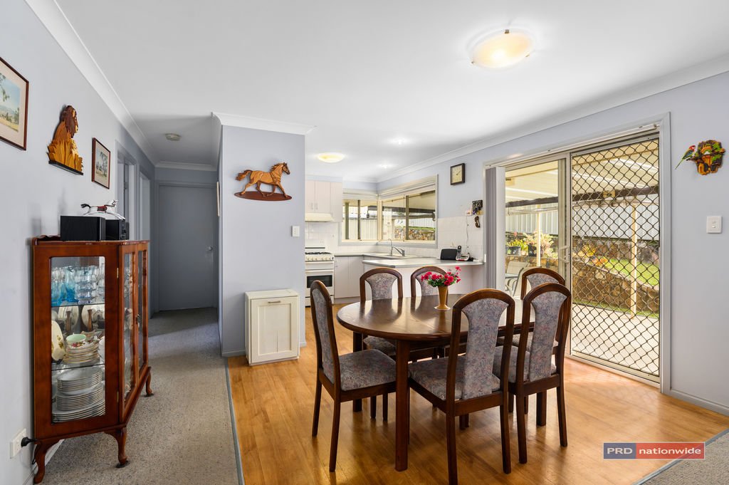 49 Soren Larsen Crescent BOAMBEE EAST 4