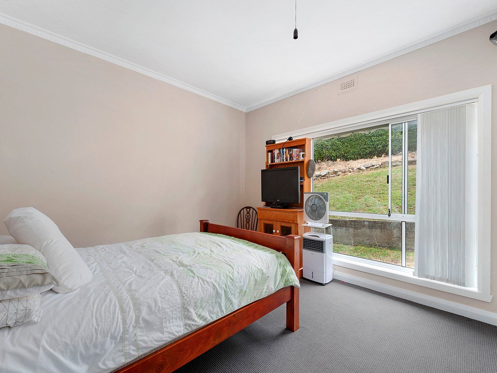 49 Southview Crescent NEW NORFOLK 8