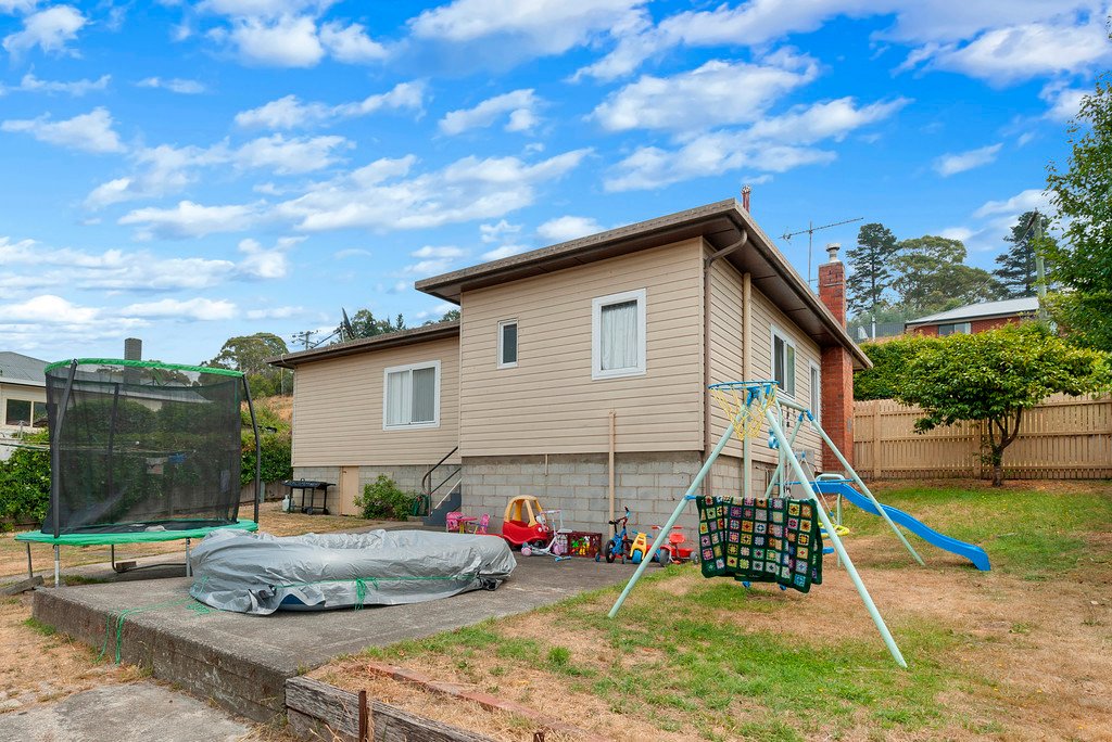 49 Southview Crescent NEW NORFOLK 9