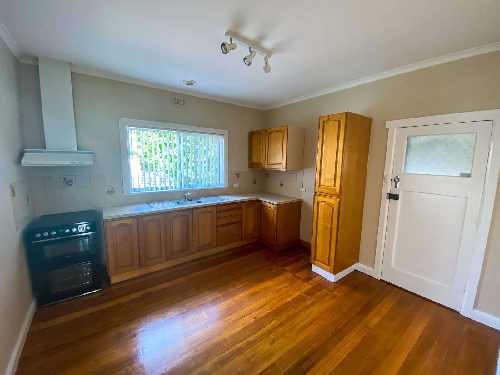 49 Southview Crescent NEW NORFOLK 3