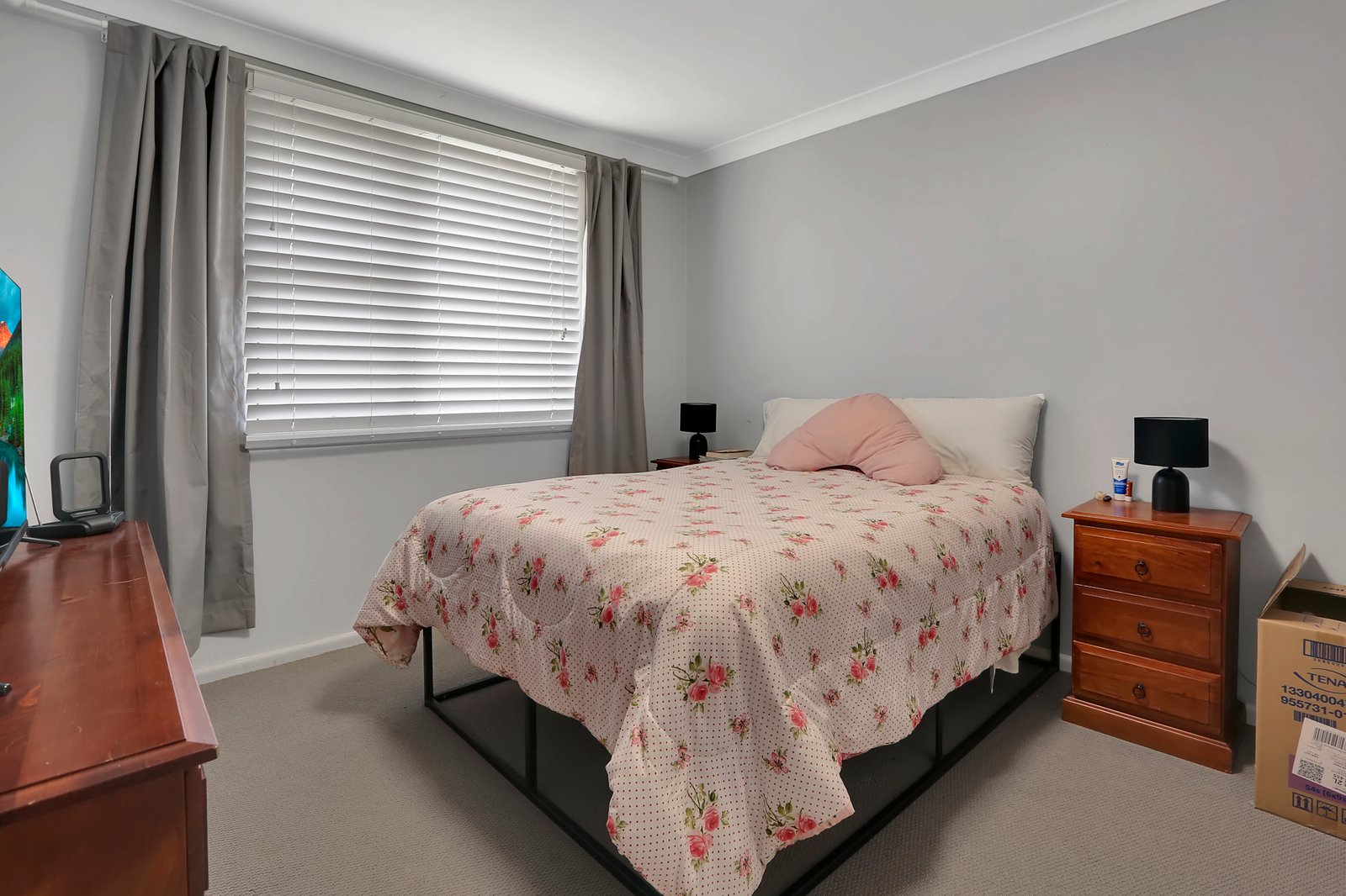 4/9 St Lukes Avenue BROWNSVILLE 2