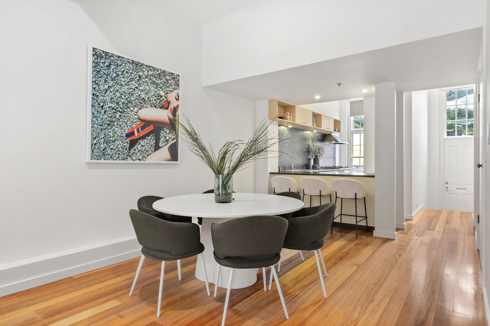 Gallery: 49 Stokes Street