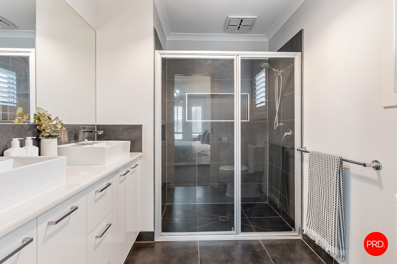 49 Swanson Boulevard STRATHFIELDSAYE 9