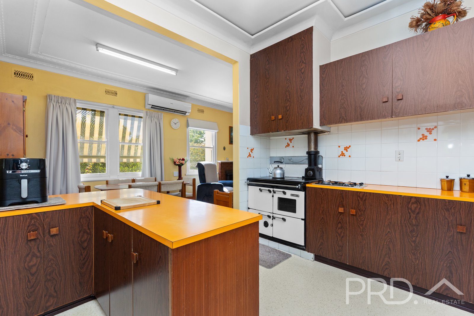 49 Sydney Street TUMUT 6