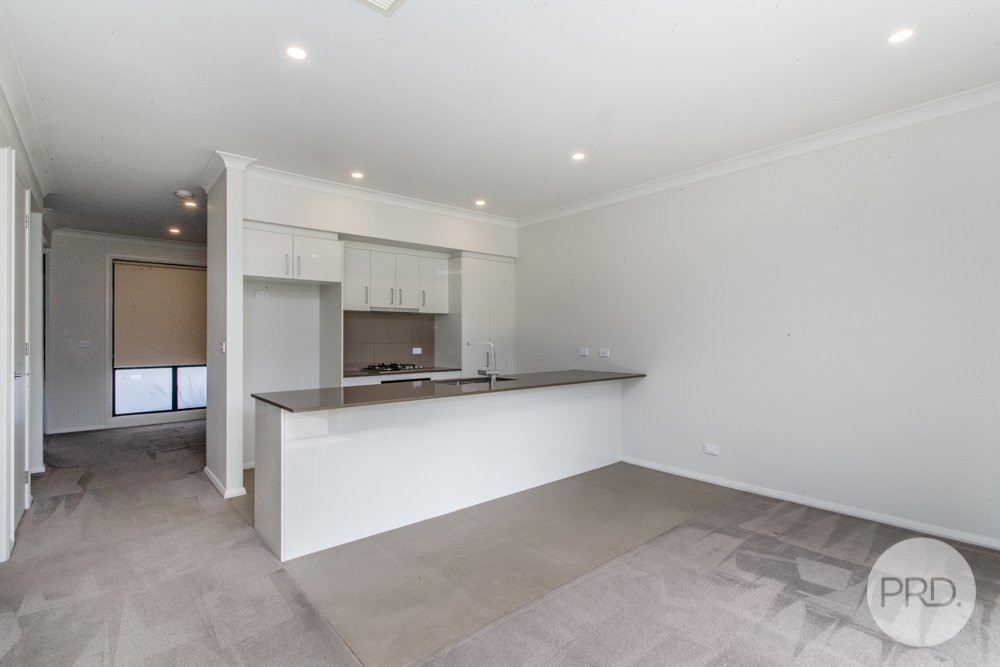 49 Thornton Drive PENRITH 4