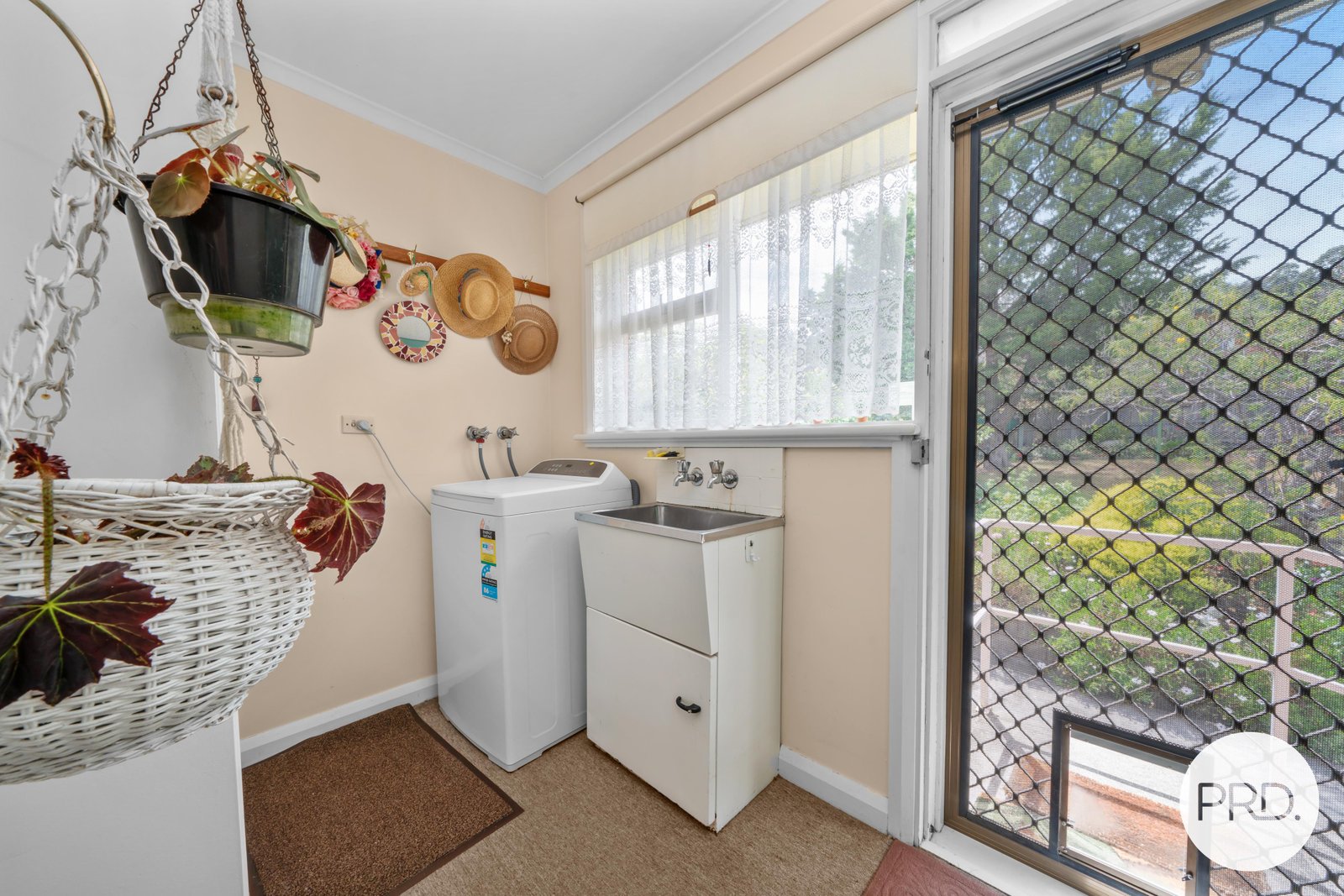 49 Tilanbi Street HOWRAH 12