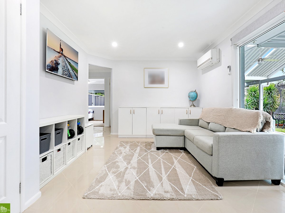 49 Timms Place HORSLEY 6
