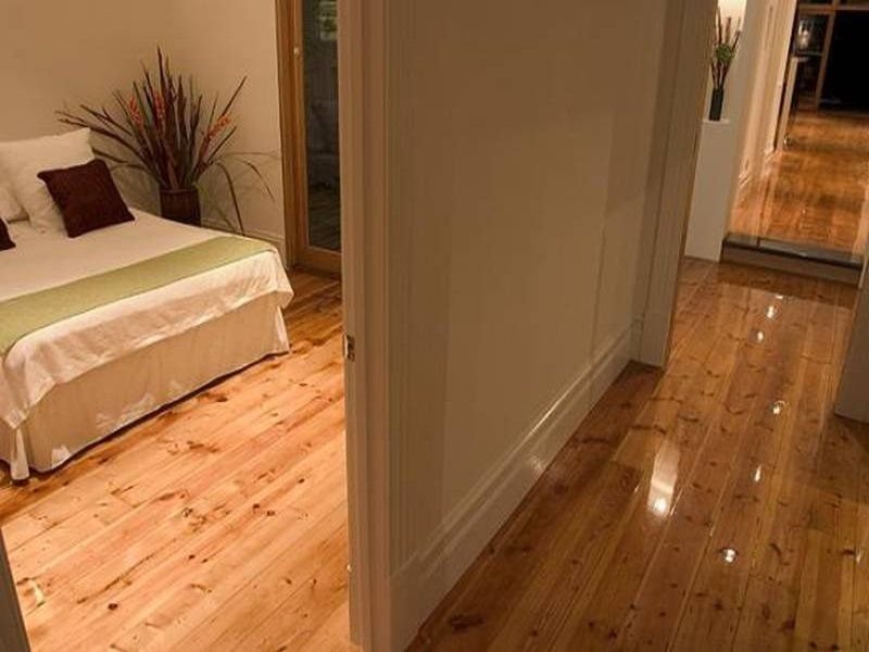 Gallery: 49 Tongue Street