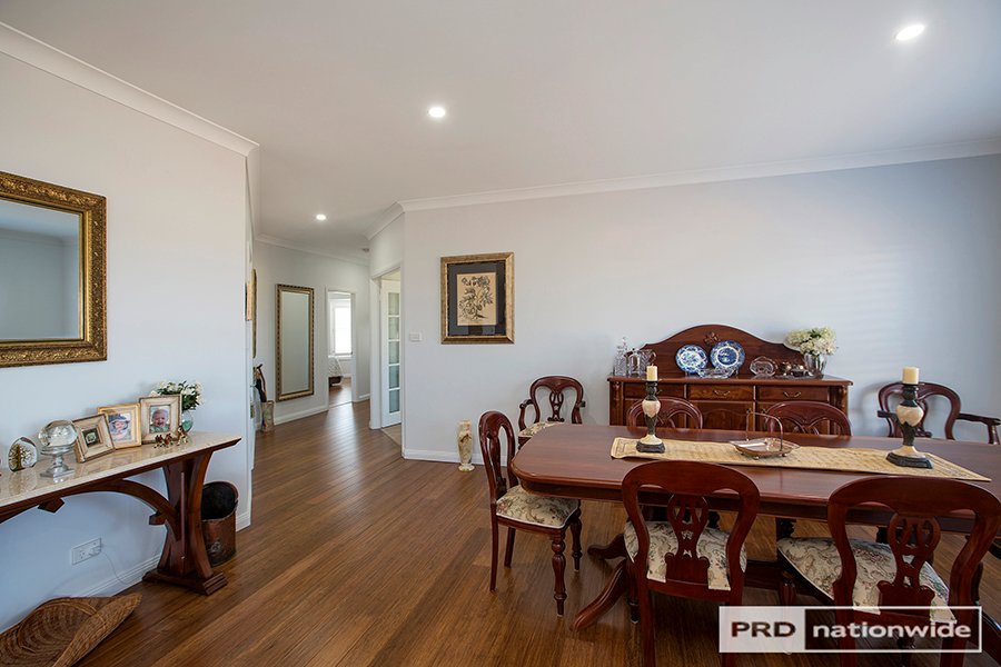 49 Valleyview Grove TAMWORTH 8