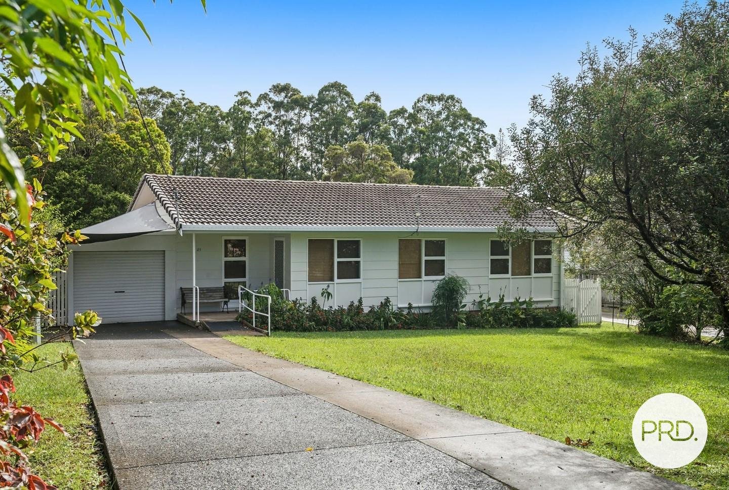 49 West High Street COFFS HARBOUR 1