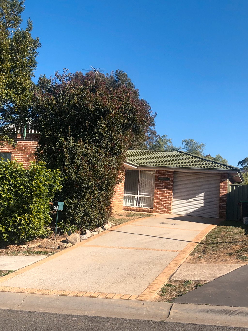 49 Wolara Avenue GLENMORE PARK 1