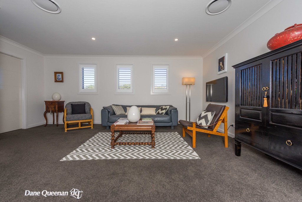 49 Yachtsman Crescent SALAMANDER BAY 13