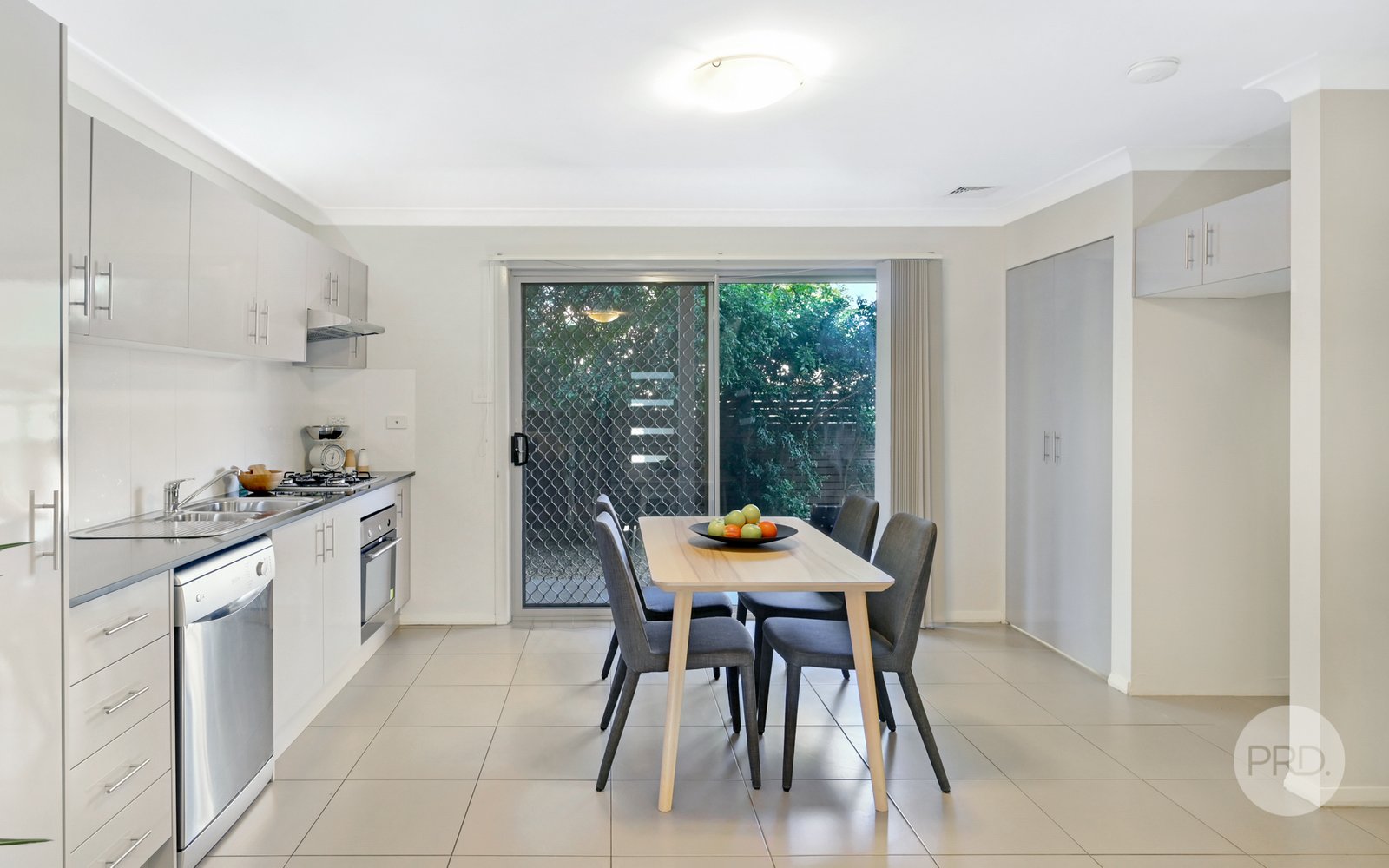 4/90-92 Cox Avenue PENRITH 6