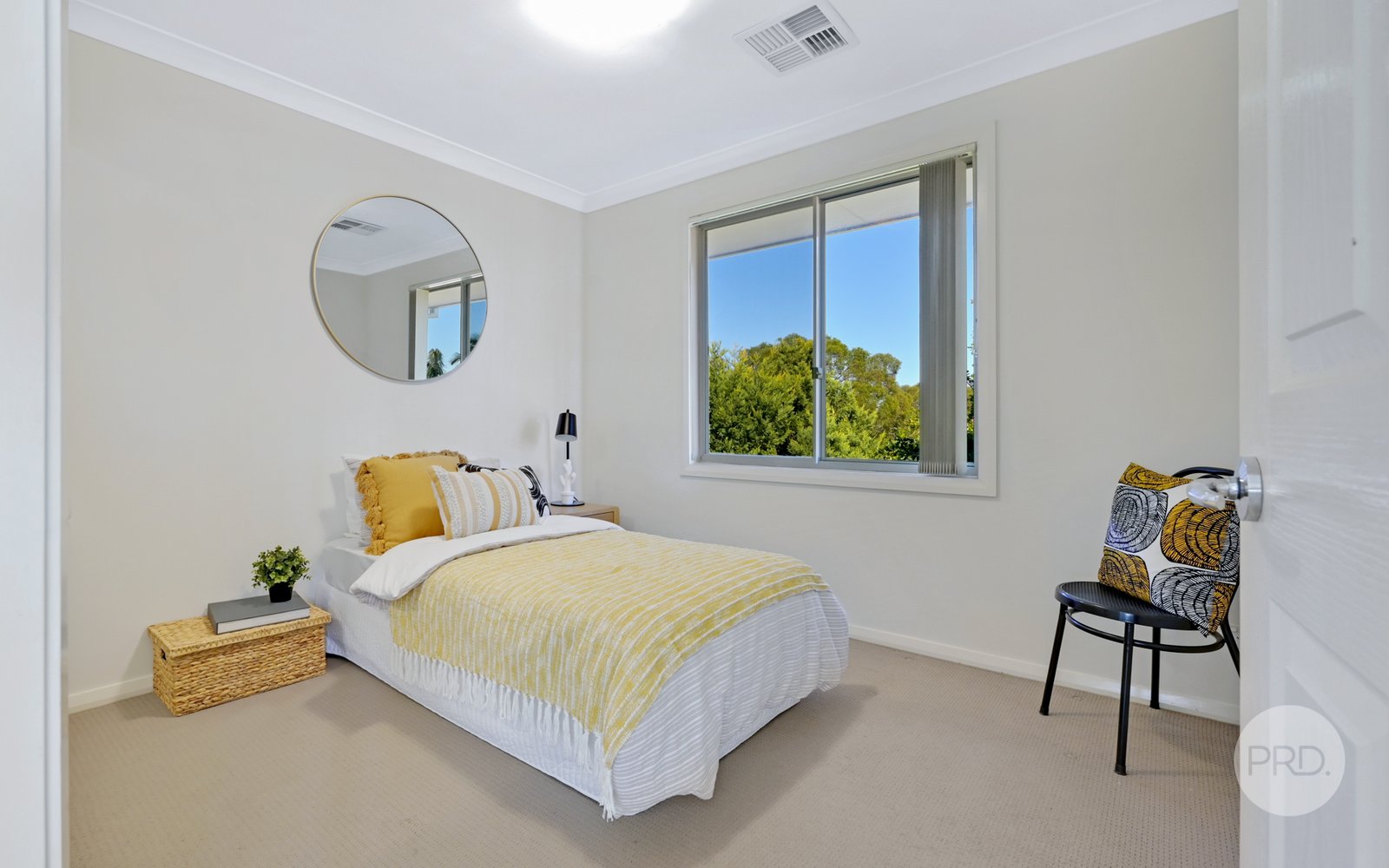 4/90-92 Cox Avenue PENRITH 9
