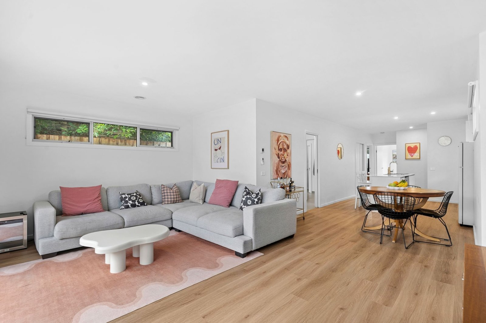 Gallery: 4/90 Breakwater Road