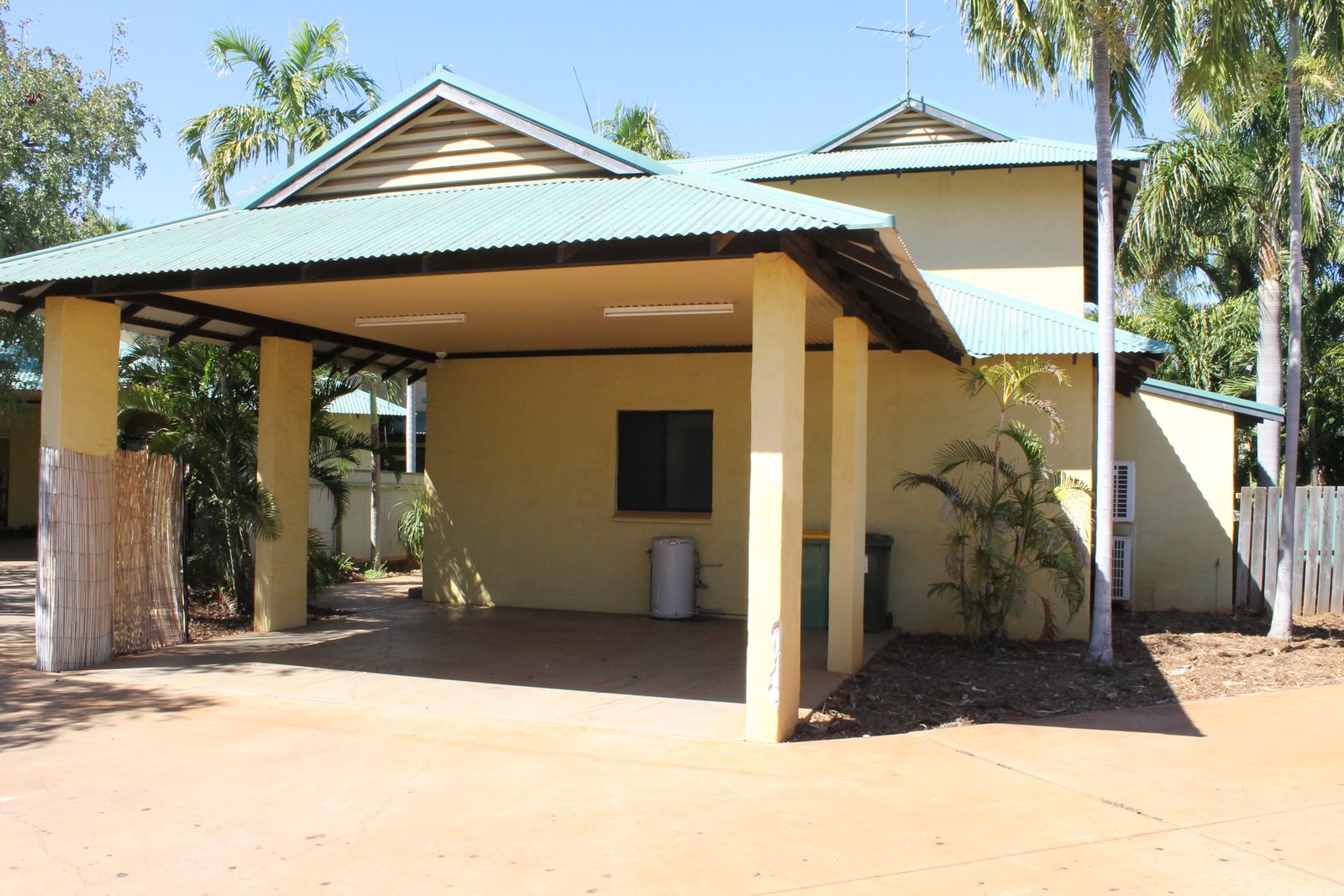 4/90 Herbert Street BROOME 3