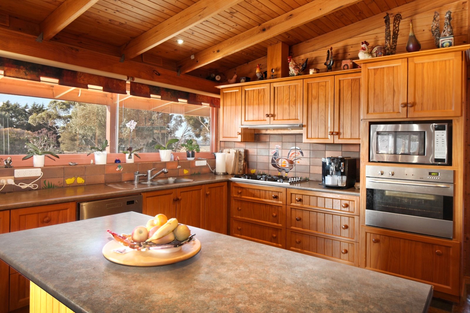 Real Estate and Property in 490 Settlement Road, Sunbury, VIC