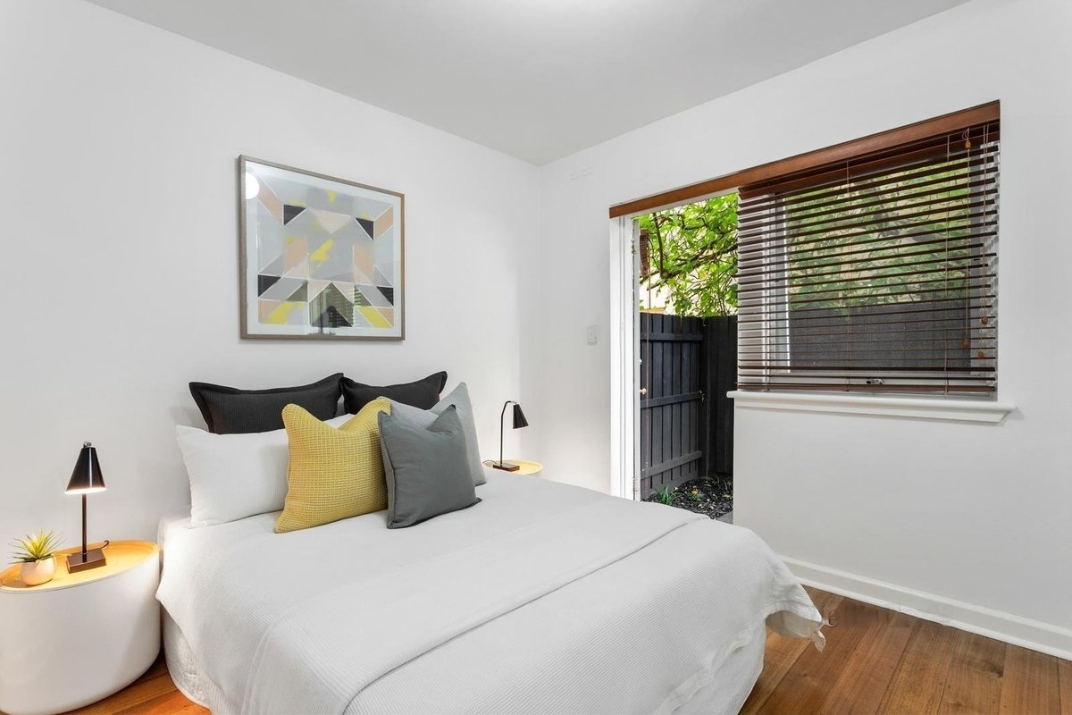 Real Estate and Property in 4/91 Ormond Road, Elwood, VIC