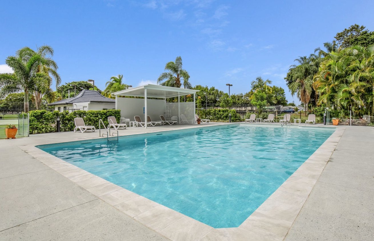 49/11 Fairway Drive CLEAR ISLAND WATERS 14