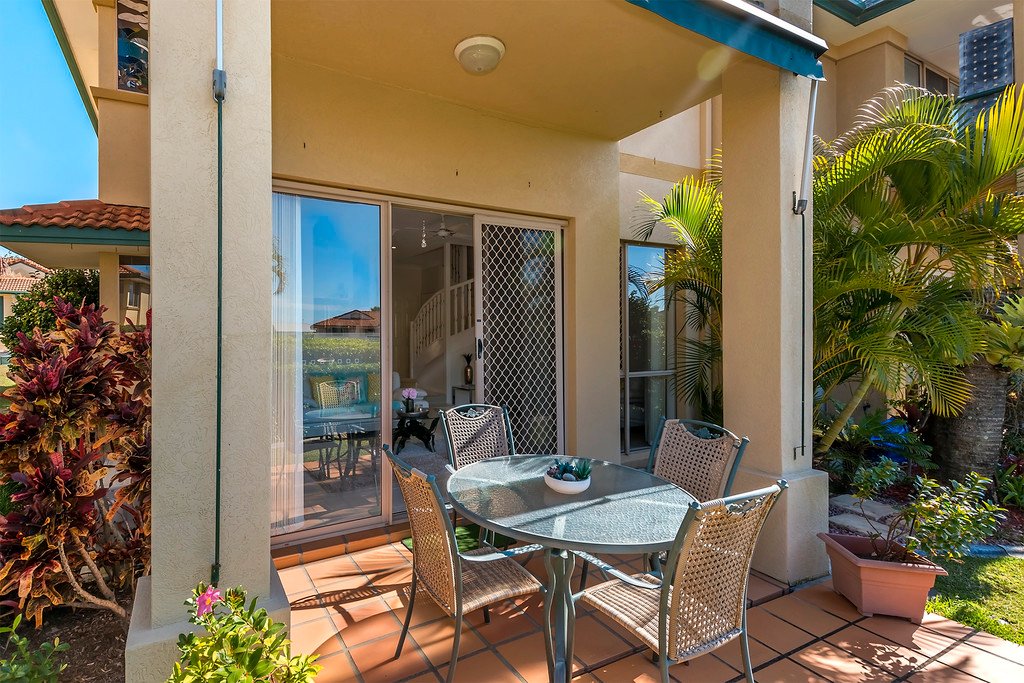 49/152 Palm Meadows Drive CARRARA 7
