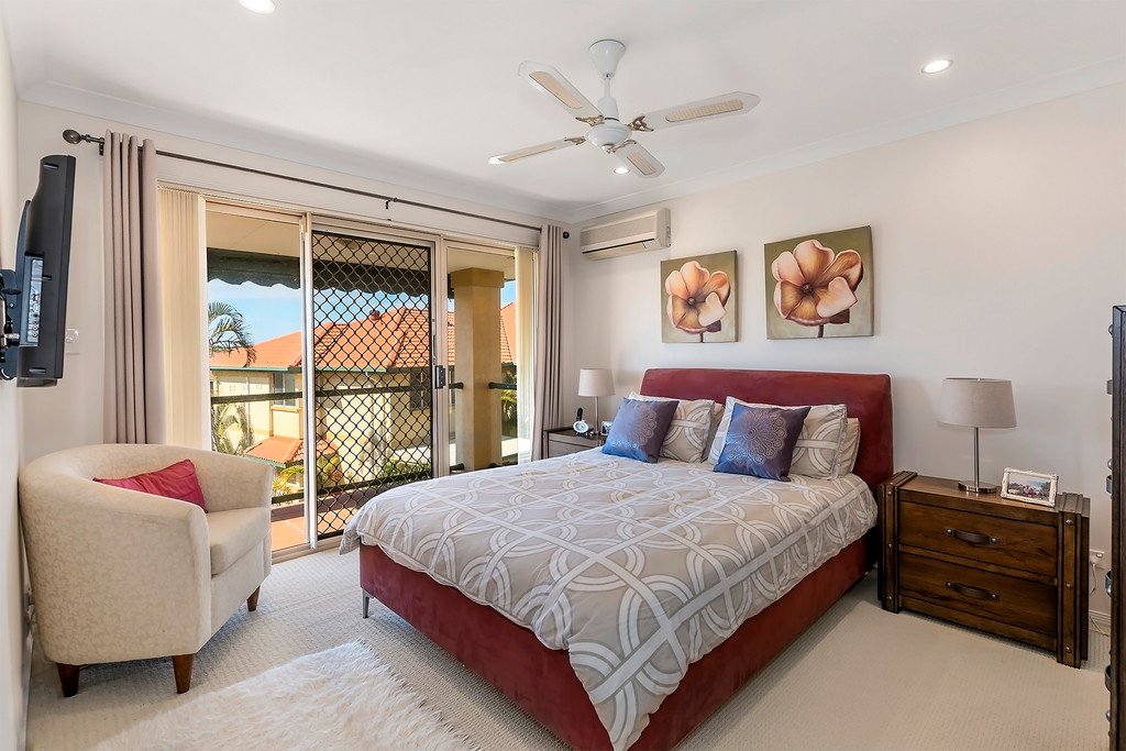 49/152 Palm Meadows Drive CARRARA 8