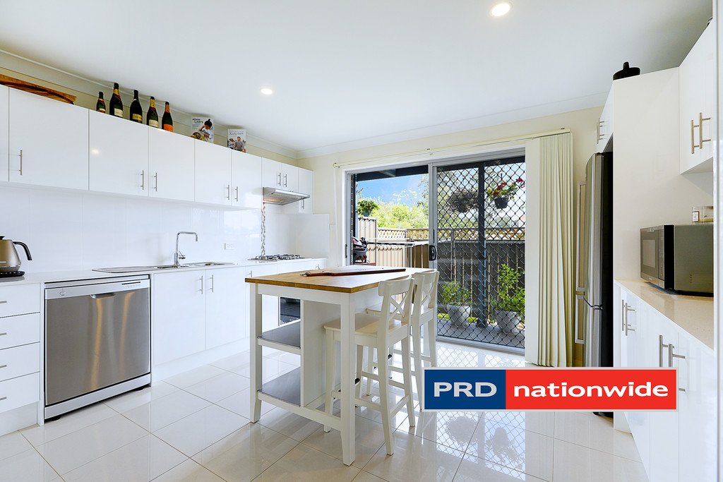 4/92-94 Great Western Highway KINGSWOOD 6